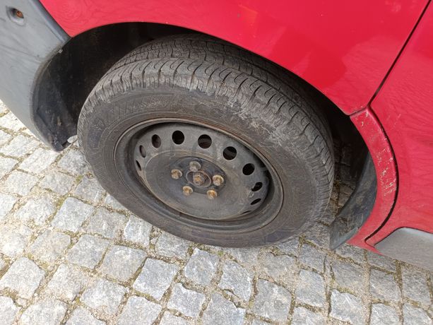 Renault Trafic · Ano 2006