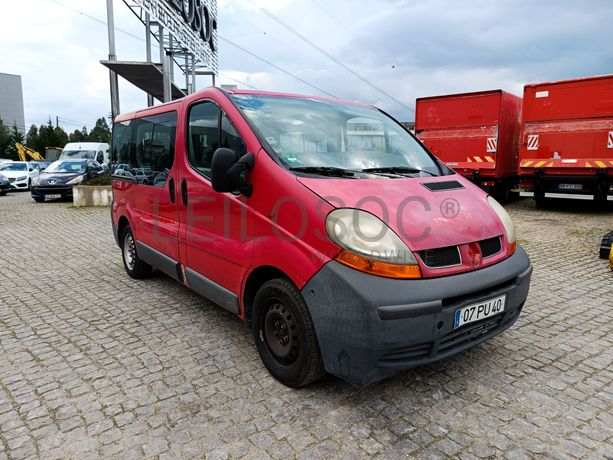 Renault Trafic · Ano 2006