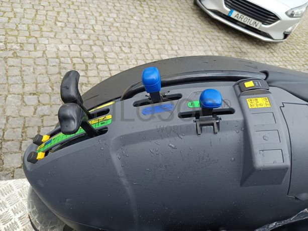 Trator Agrícola Lamborghini