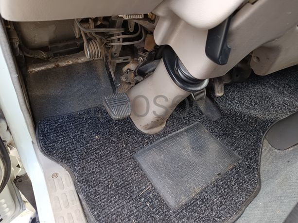 Toyota Dyna · Ano 2002