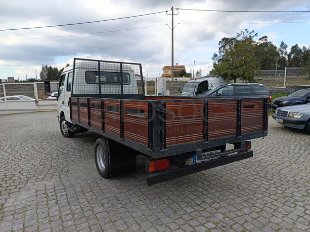 Toyota Dyna · Ano 2002