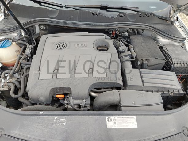 Volkswagen Passat · Ano 2010