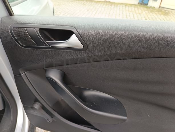 Volkswagen Passat · Ano 2010