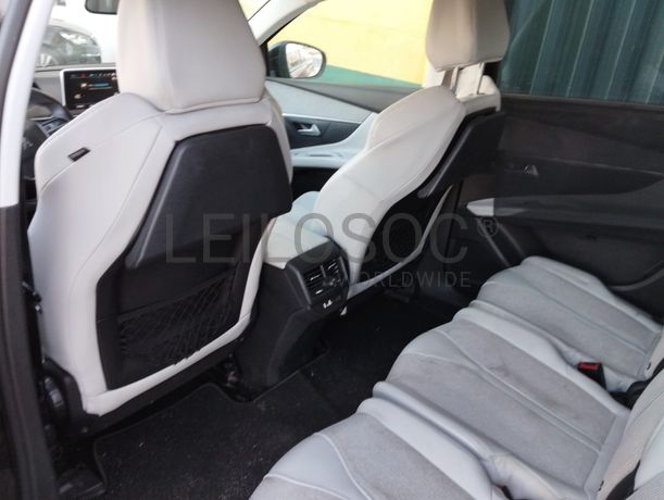 Peugeot 5008 · Ano 2017