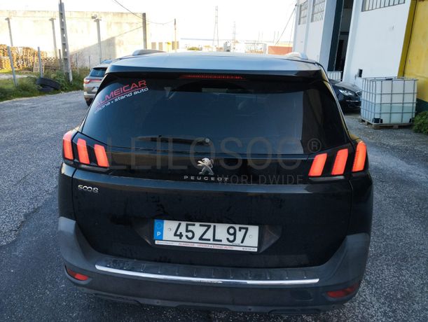 Peugeot 5008 · Ano 2017