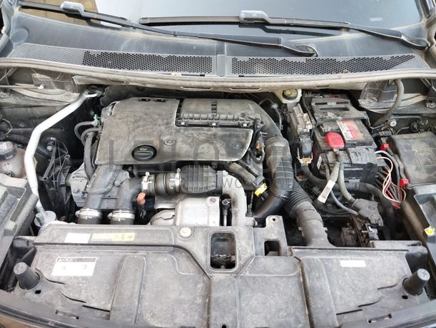 Peugeot 5008 · Ano 2017