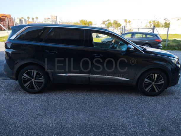 Peugeot 5008 · Ano 2017