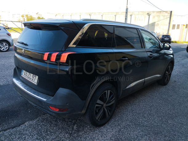 Peugeot 5008 · Ano 2017