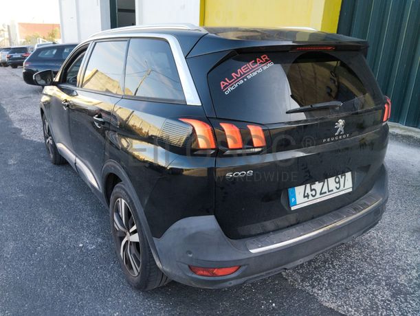 Peugeot 5008 · Ano 2017