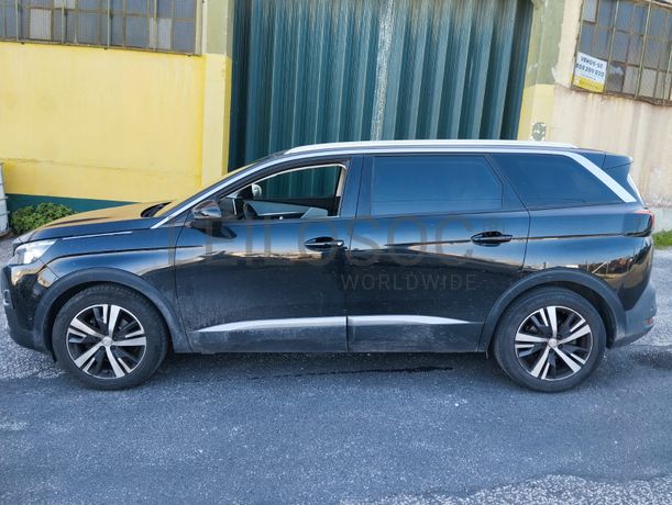 Peugeot 5008 · Ano 2017