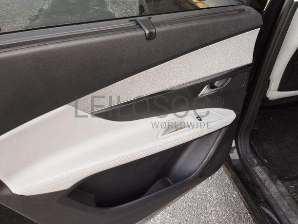 Peugeot 5008 · Ano 2017