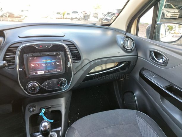 Renault Captur · Ano 2015