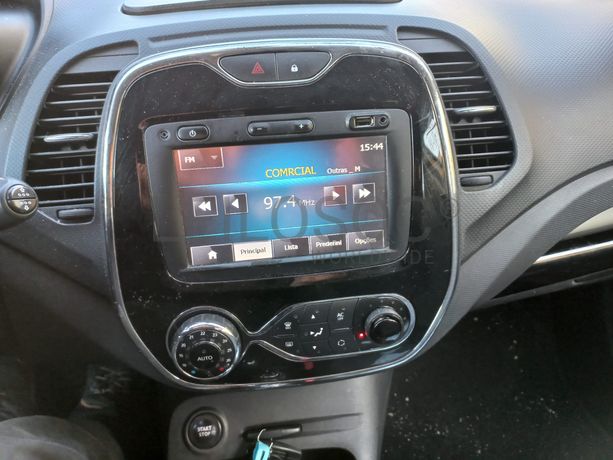 Renault Captur · Ano 2015