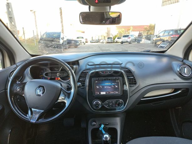 Renault Captur · Ano 2015