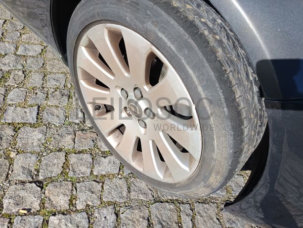 Opel Insígnia Sports Tourer 2.0 CDTI · Ano 2009