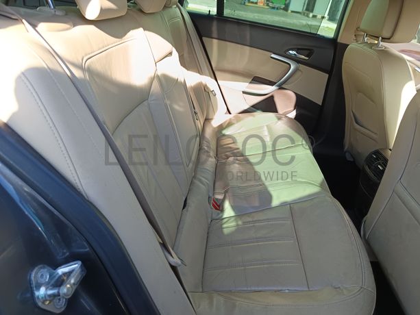 Opel Insígnia Sports Tourer 2.0 CDTI · Ano 2009