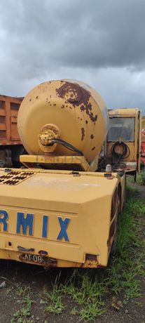 AUTOBETONEIRA CARMIX 2.5TT