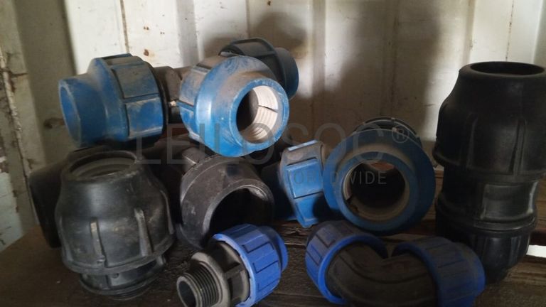 Lote de diverso material