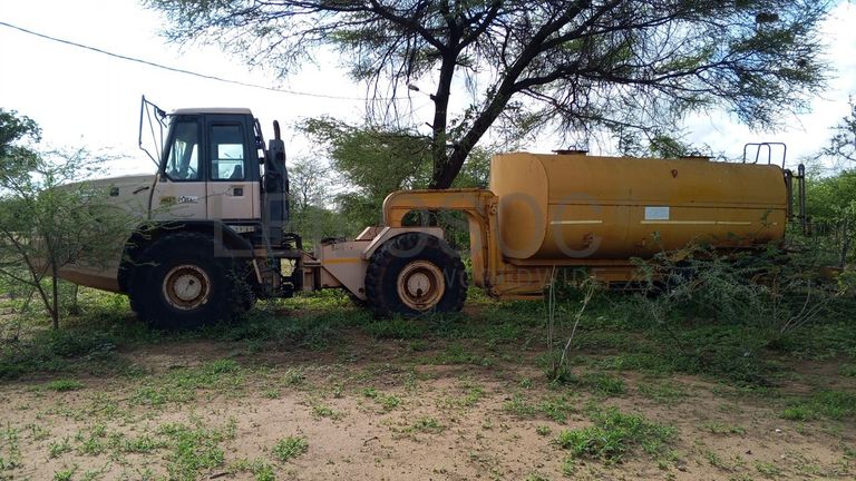 Veículo articulado BELL