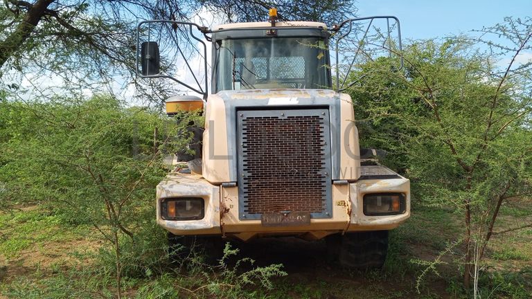 Veículo articulado BELL