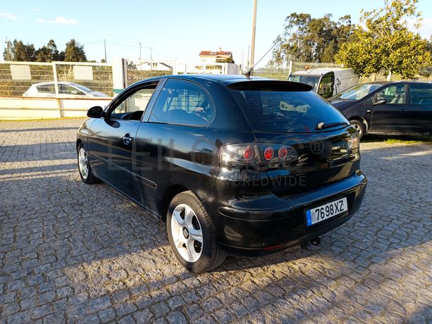 Seat Ibiza · Ano 2004
