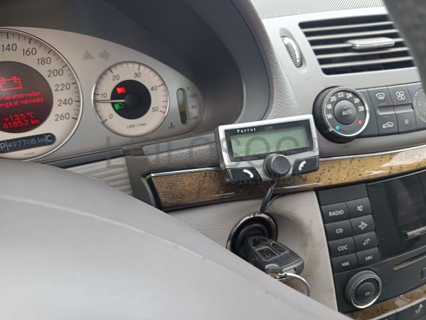 Mercedes-Benz E 220 · Ano 2004