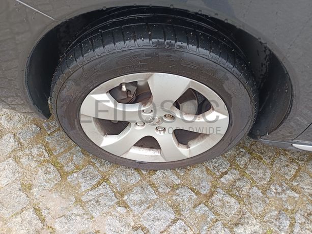 Peugeot 3008 · Ano 2009