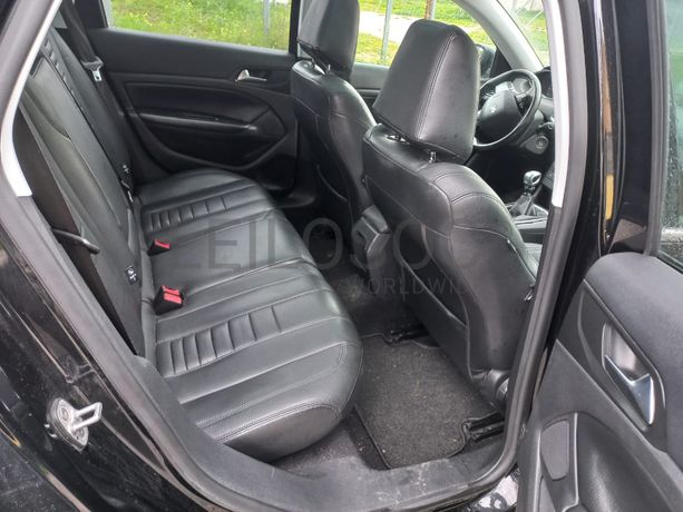 Peugeot 308 · Ano 2014