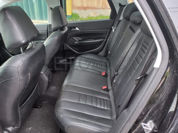 Peugeot 308 · Ano 2014