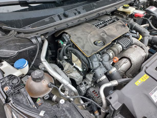 Peugeot 308 · Ano 2014