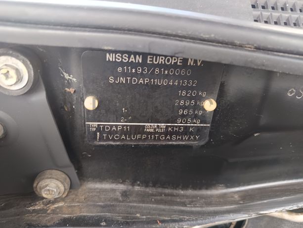 Nissan Primera · Ano 2000