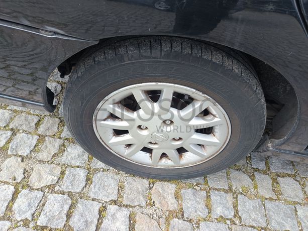 Nissan Primera · Ano 2000