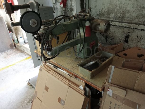 Martelo de Rebater Costuras · Máquina de Fita