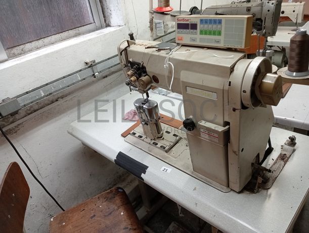 Máquinas de Coluna Alta · Máquinas de Zig-Zag