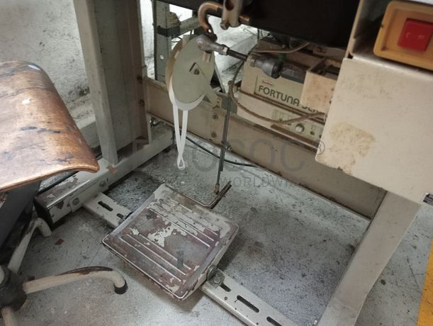 Máquinas de Coluna Alta · Máquinas de Zig-Zag