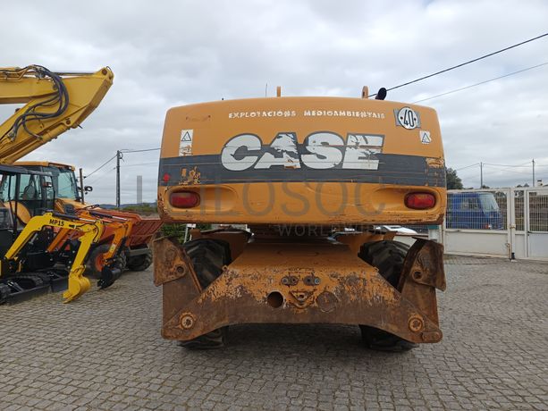 Giratória Case · Ano 2004