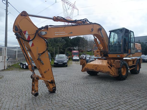 Giratória Case · Ano 2004