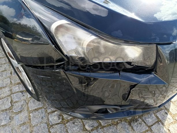 Chevrolet Cruze 2.0D · Ano 2010