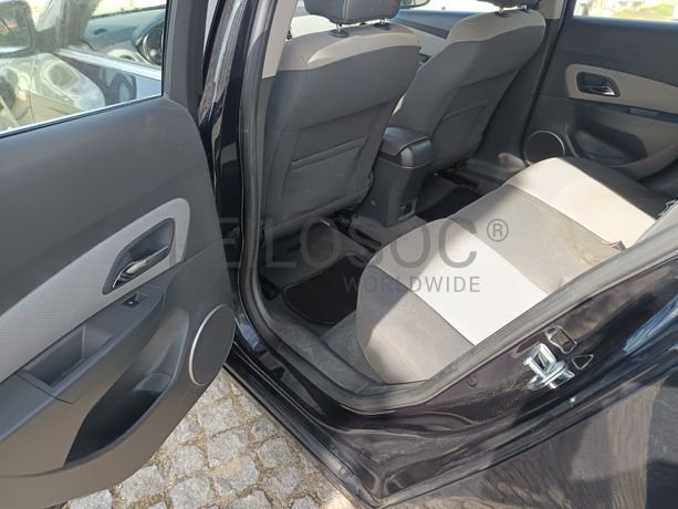 Chevrolet Cruze 2.0D · Ano 2010