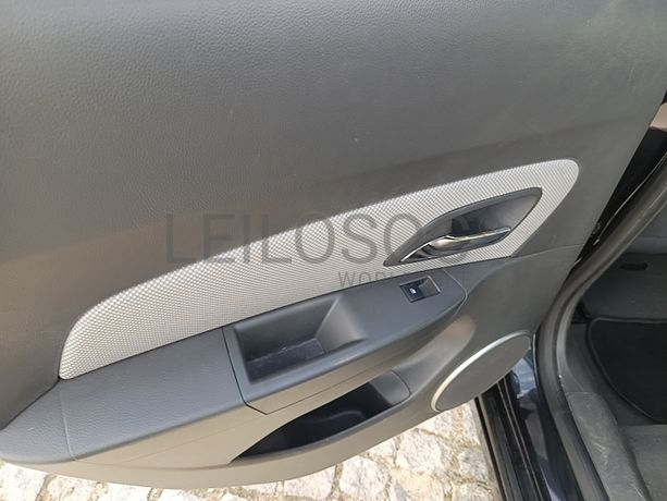Chevrolet Cruze 2.0D · Ano 2010