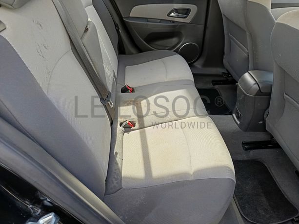 Chevrolet Cruze 2.0D · Ano 2010