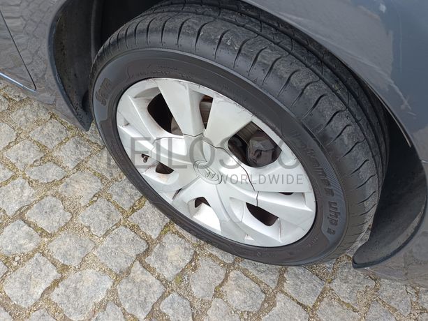 Citroën C4 Picasso · Ano 2009 · 7 Lugares