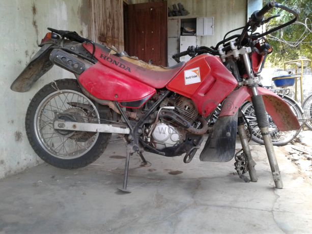 HONDA CTX 200