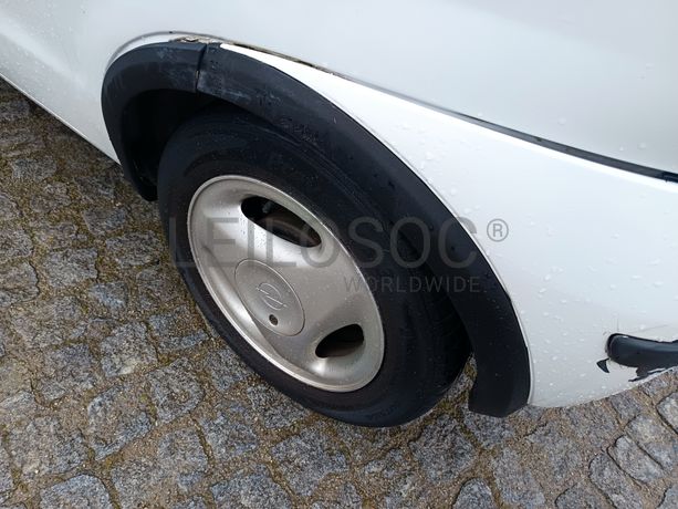 Opel Corsa · Ano 2004