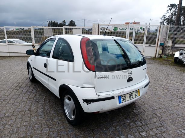 Opel Corsa · Ano 2004