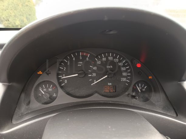 Opel Corsa · Ano 2004