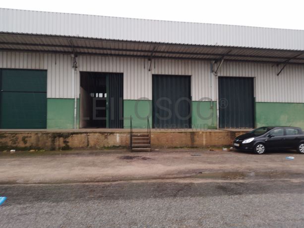 Loja · Vilarinho das Cambas, Vila Nova de Famalicão