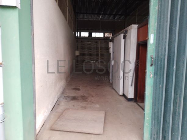 Loja · Vilarinho das Cambas, Vila Nova de Famalicão