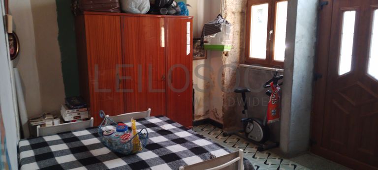 Moradia V4 com Terreno · Britiande, Lamego