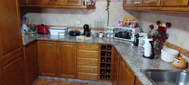 Moradia V4 com Terreno · Britiande, Lamego